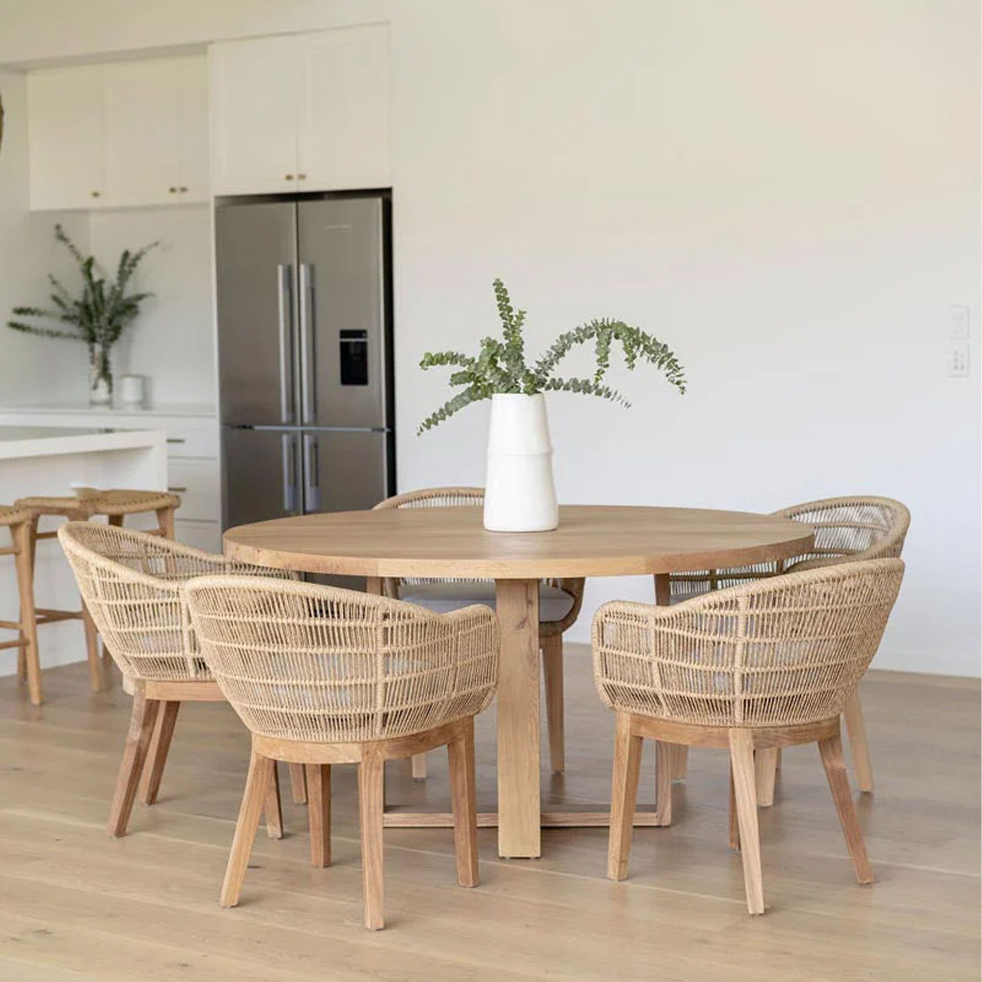 Luxury Lifestyle Hotel - # Conjuntos de Comedor Modernos y