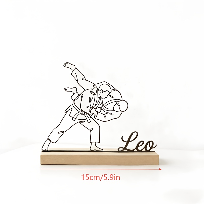 Estatua de Artes Marciales de  - Personalized Engraved Gift reseña y precio