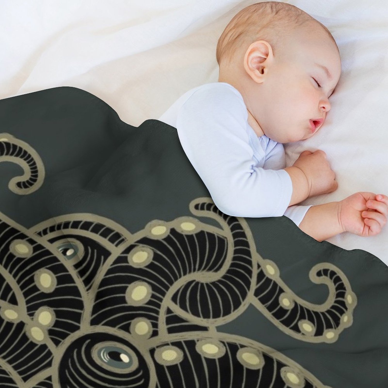 Manta decorativa Cthulhu Lifes - Luxury Lifestyle Hotel reseña y precio